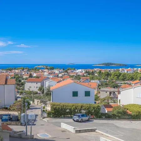 Fabijan Apartman Rogoznica